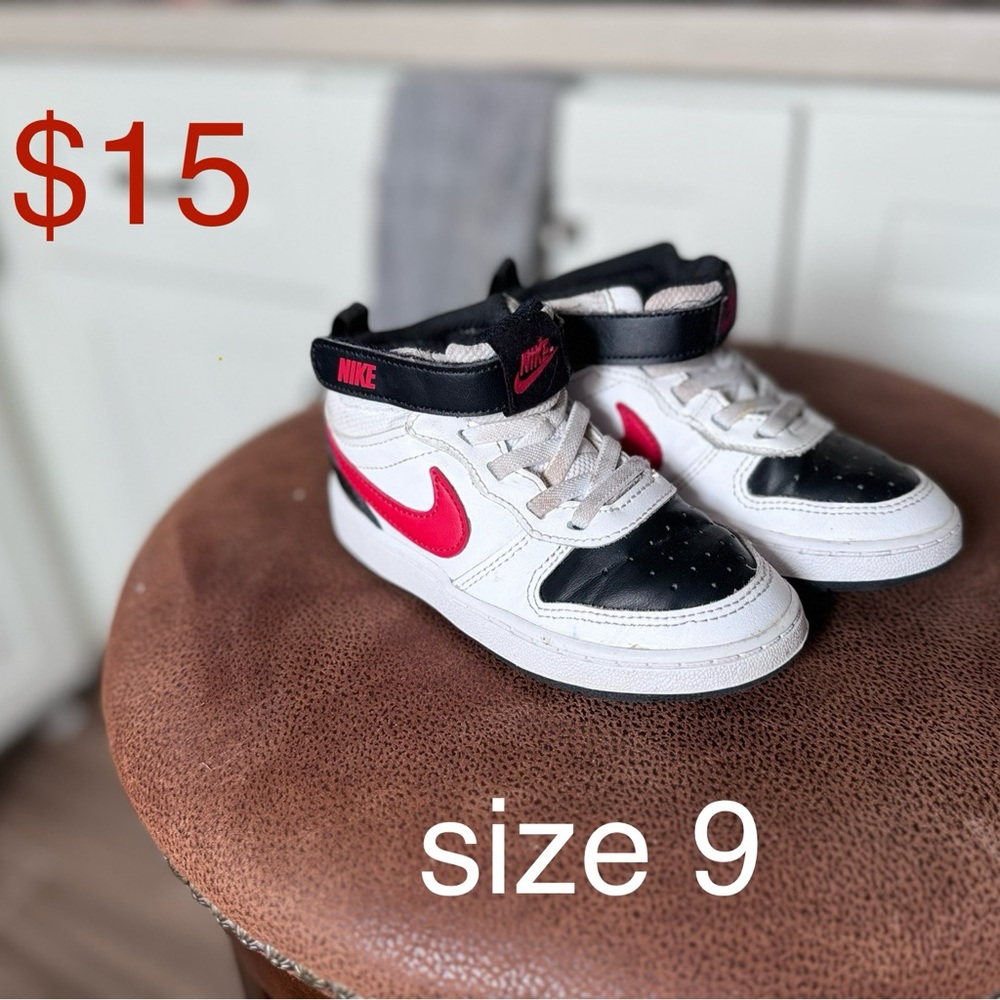Like new conditions Nike